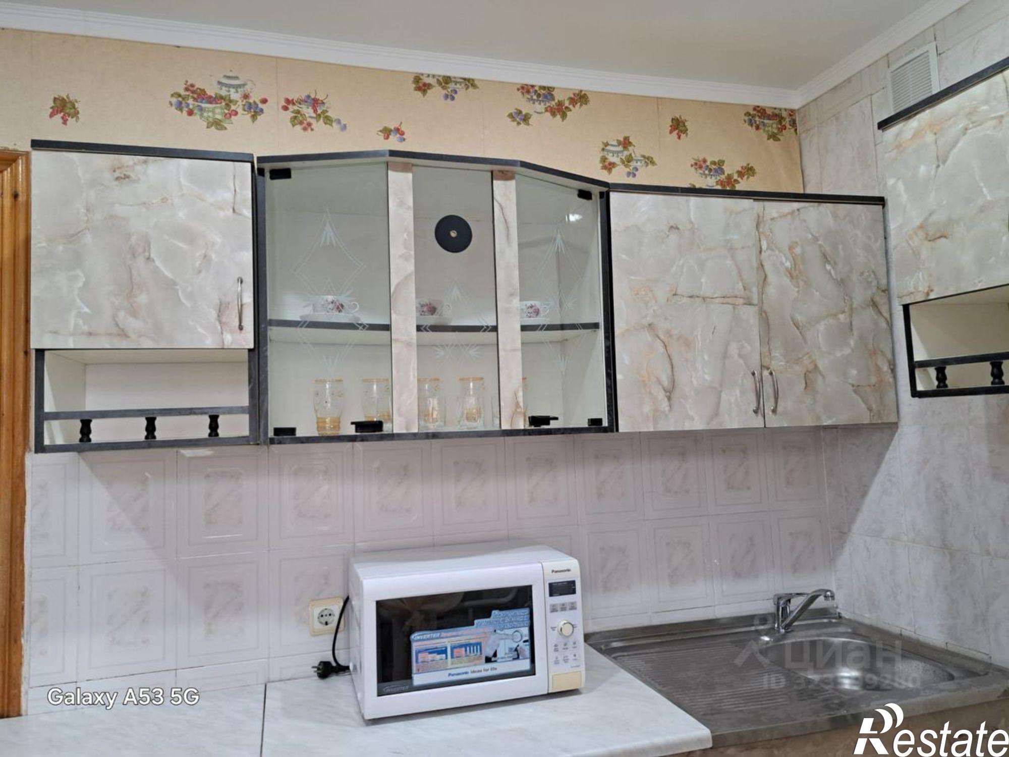 Сдать квартиру за 22 000 рублей на улица Ворошилова, 47