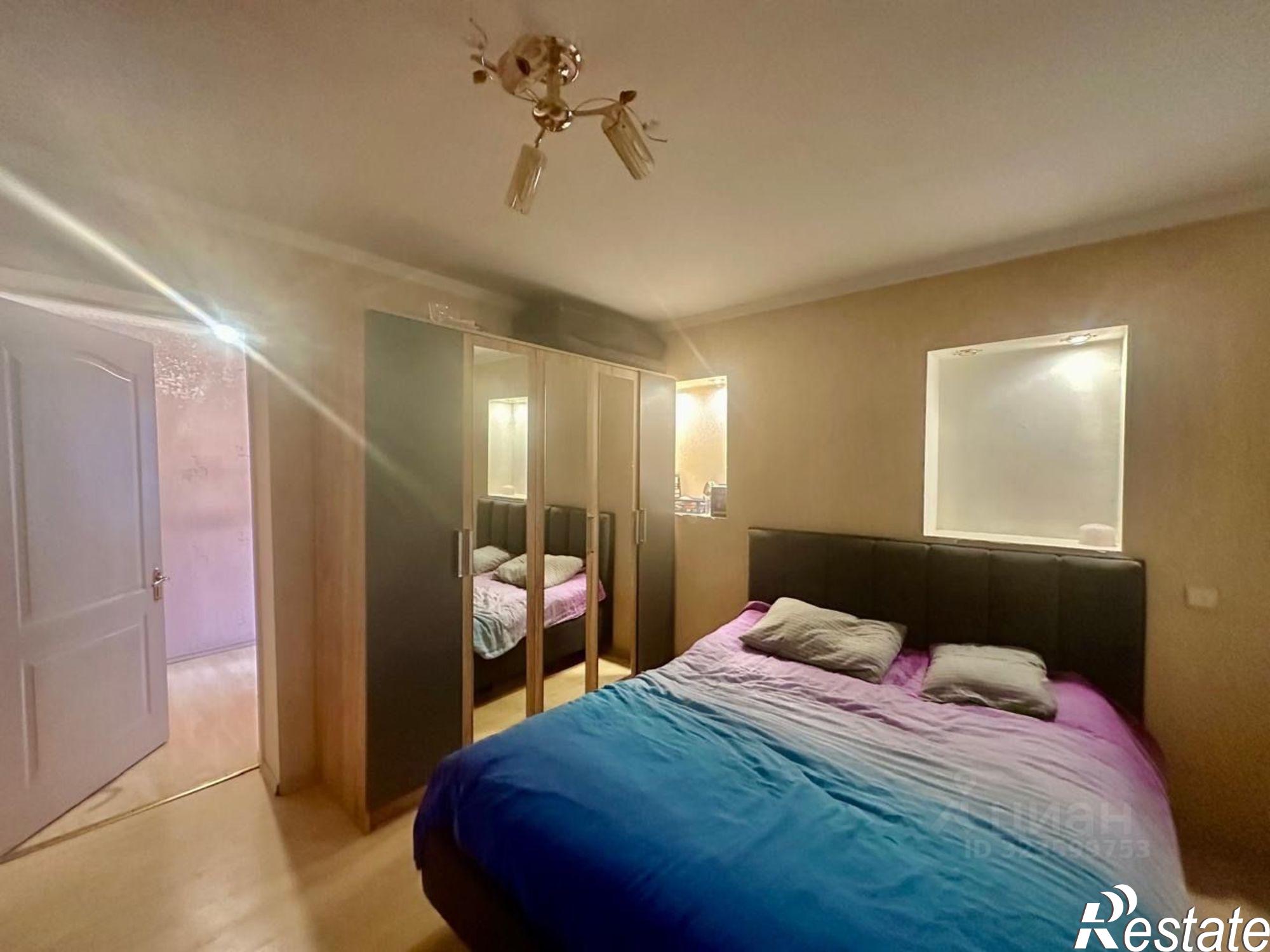 Купить дачу, дом, коттедж за 13 500 000 рублей на пер Крылова, 16