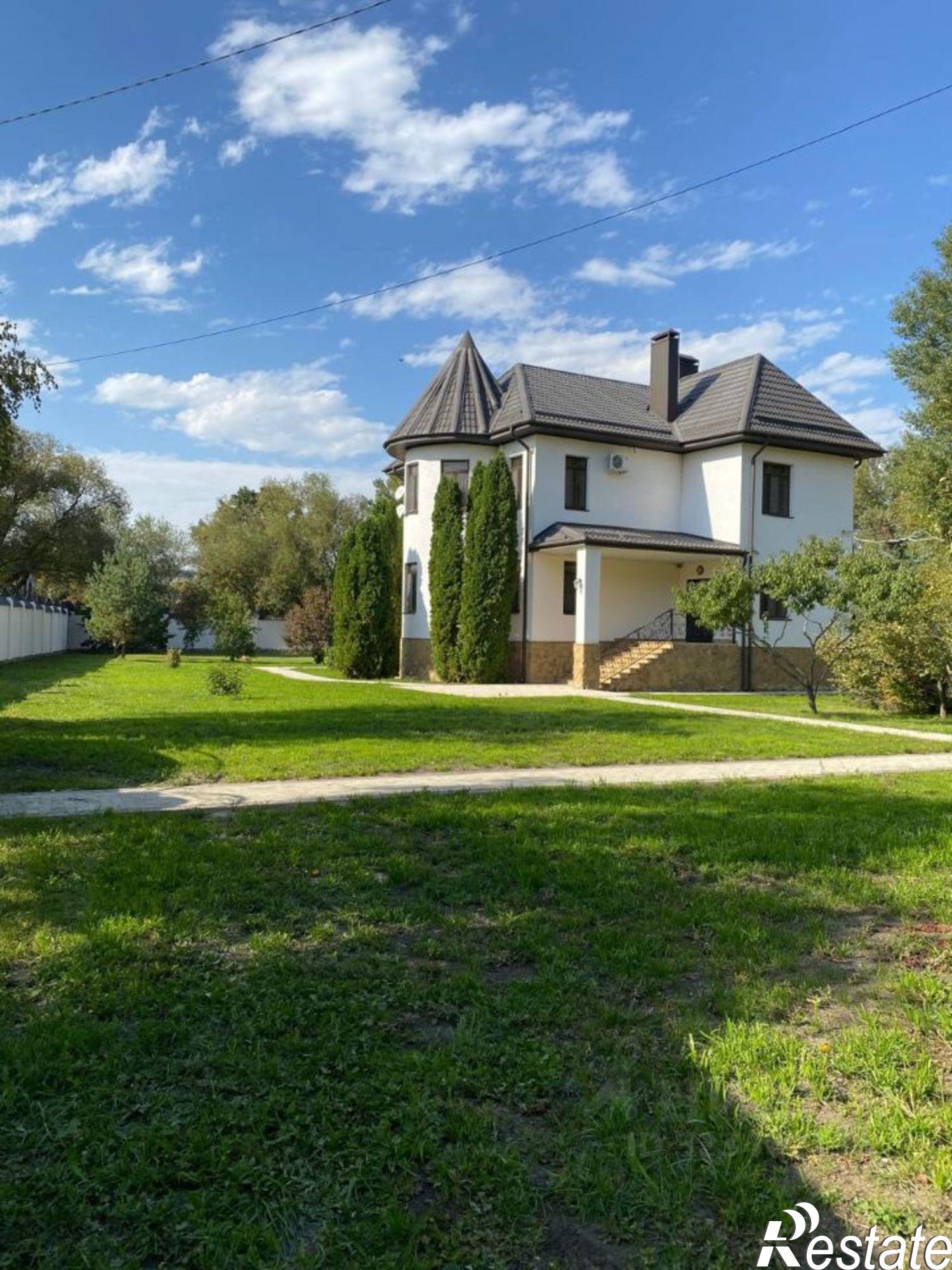 Сдать дачу, дом, коттедж за 500 000 рублей на Тополиная улица