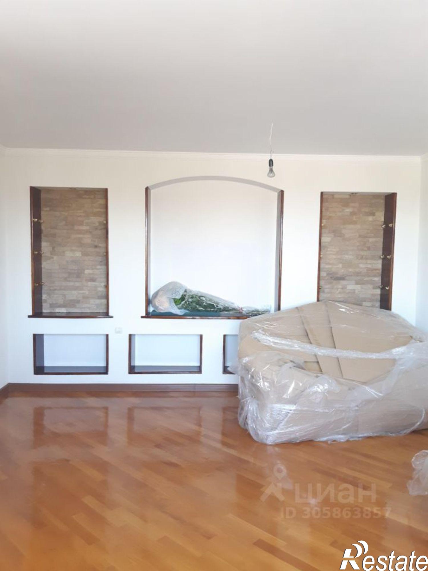 Купить квартиру за 10 300 000 рублей на ул Международная, 83