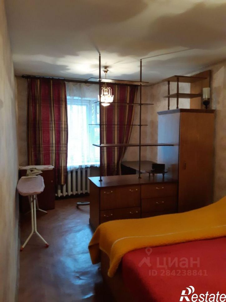 3-комн квартира ул Космонавтов, 48,  д. 48