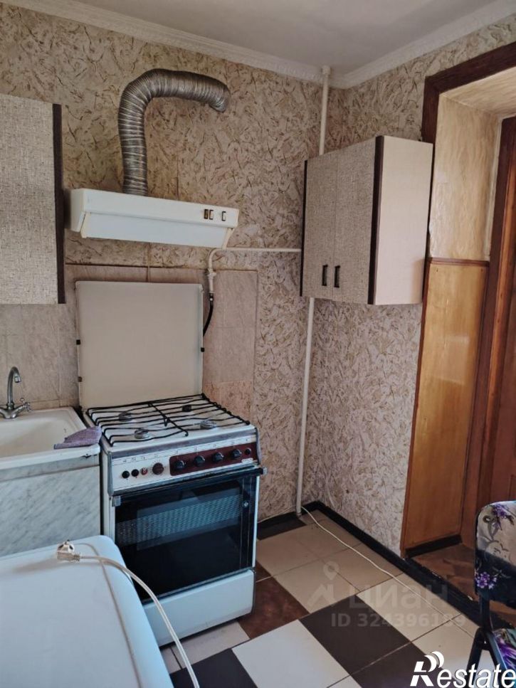 1-комн квартира улица Космонавтов, 30А,  д. 30А