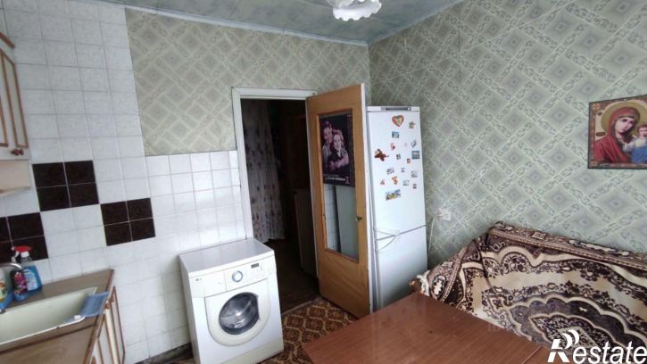 2-комн квартира улица Космонавтов, 80,  д. 80