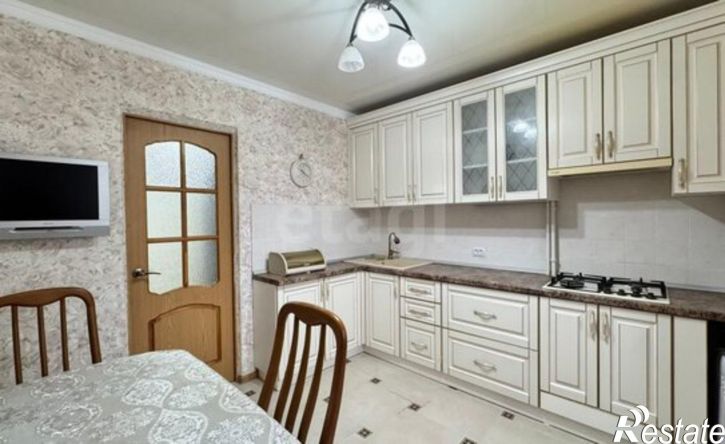 2-комн квартира улица Лободина, 57,  д. 57