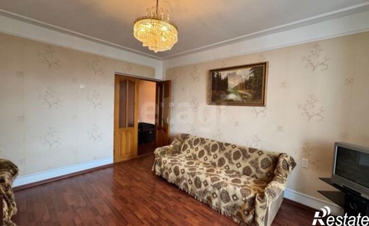3-комн квартира ул Космонавтов, 60,  д. 60
