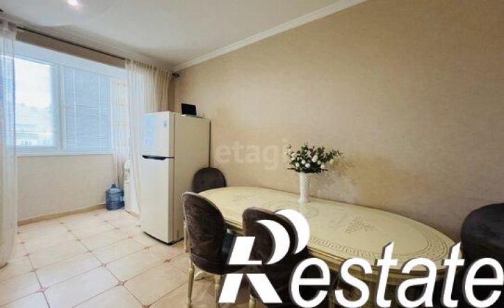 3-комн квартира Октябрьская улица, 380,  д. 380