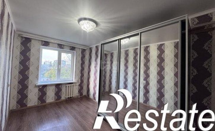 2-комн квартира Октябрьская улица, 338,  д. 338