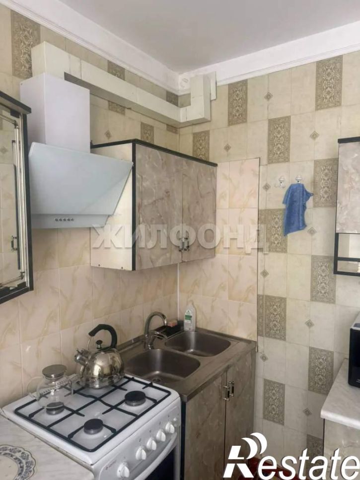 2-комн квартира Гутякулова ул., д.32